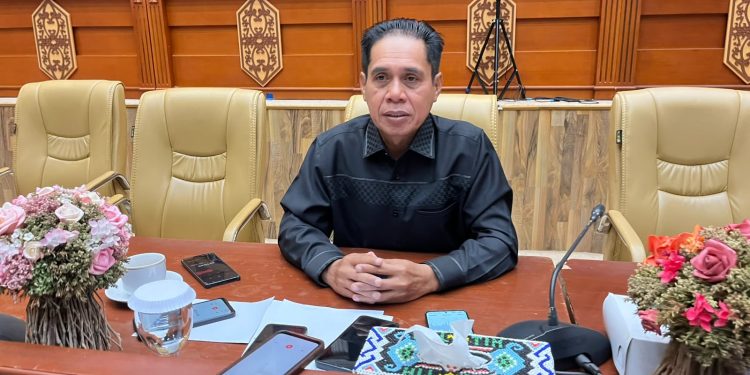 Tumpukan Sampah di Tepian Mahakam Jadi Sorotan, DPRD Dorong Pembersihan Rutin